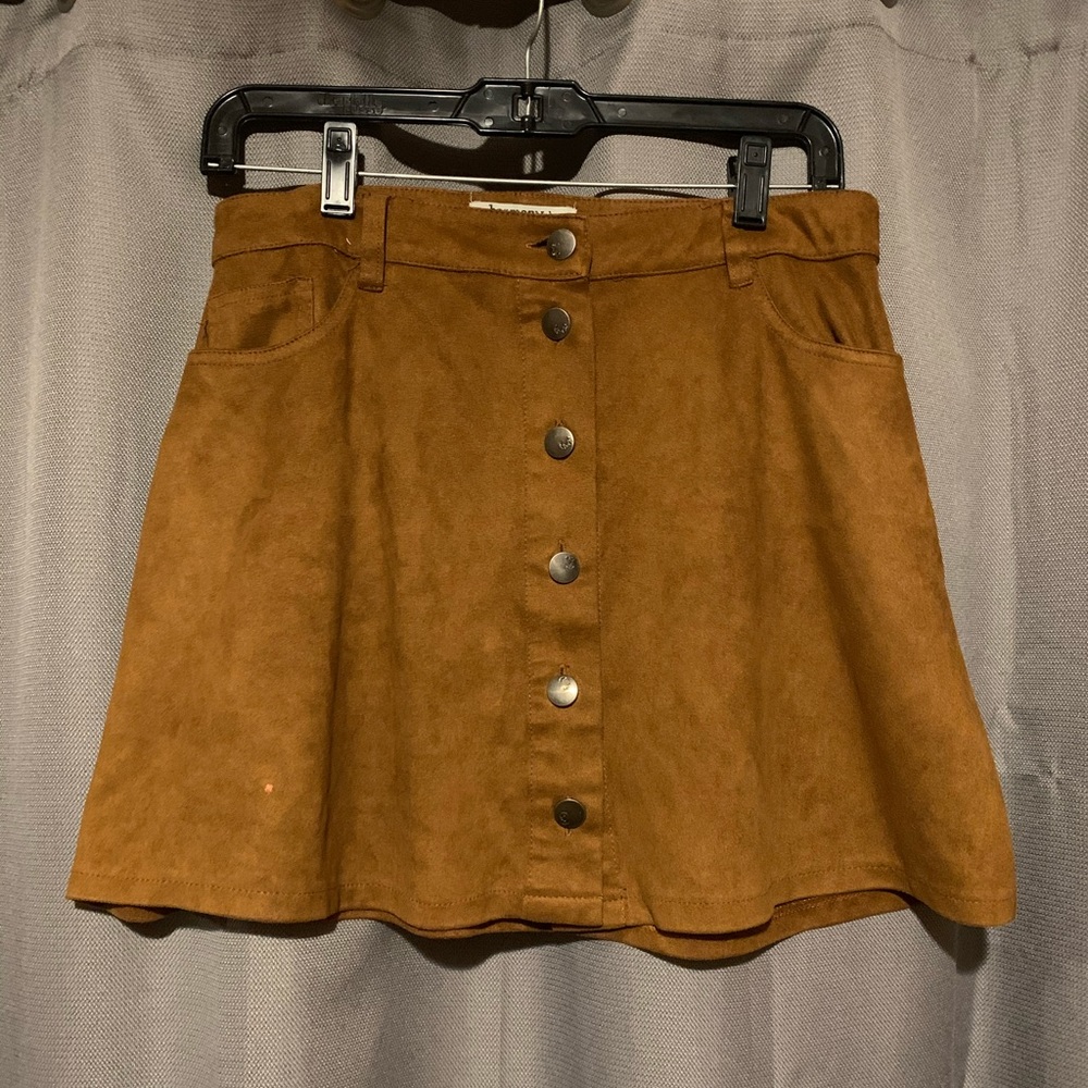Tan button skirt